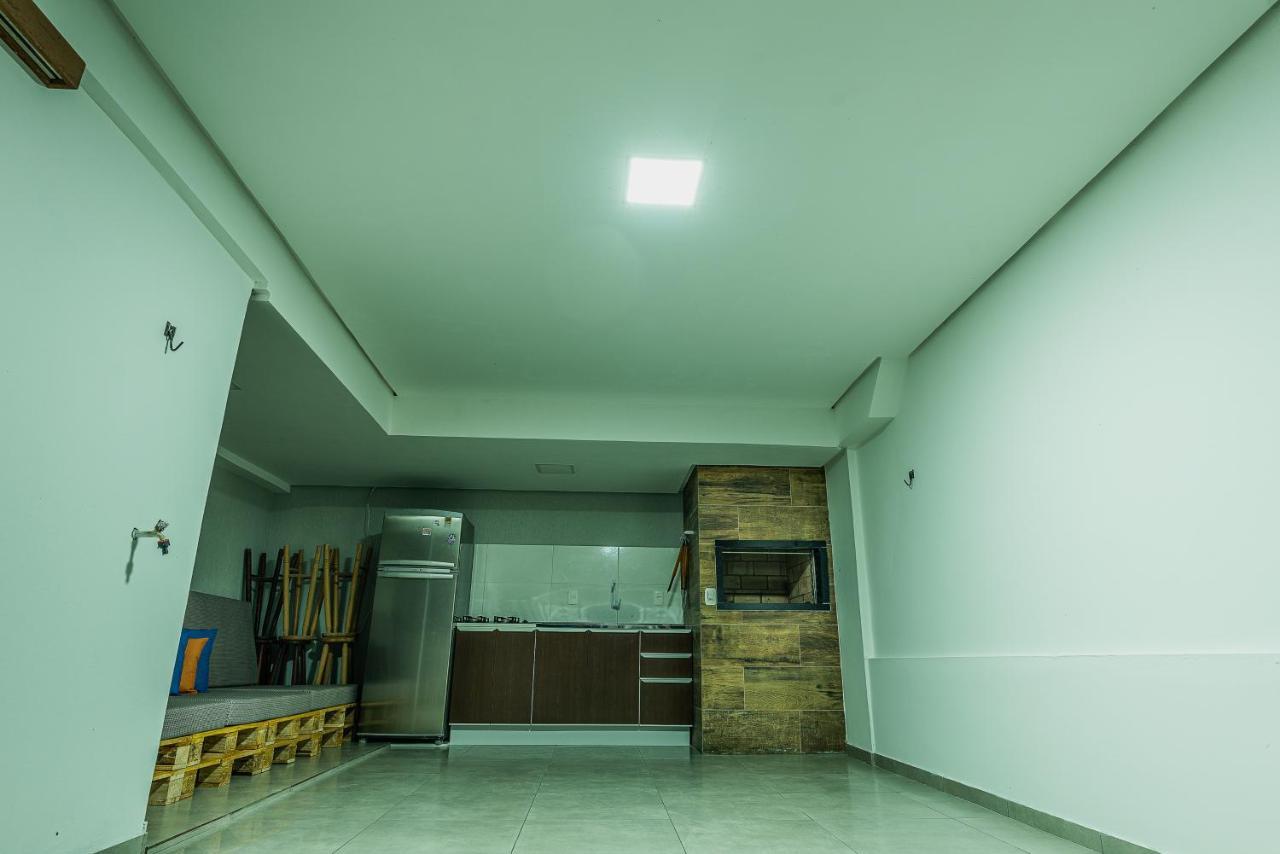Apartamento Completo De 2 Quartos Em Грамаду Екстериор снимка